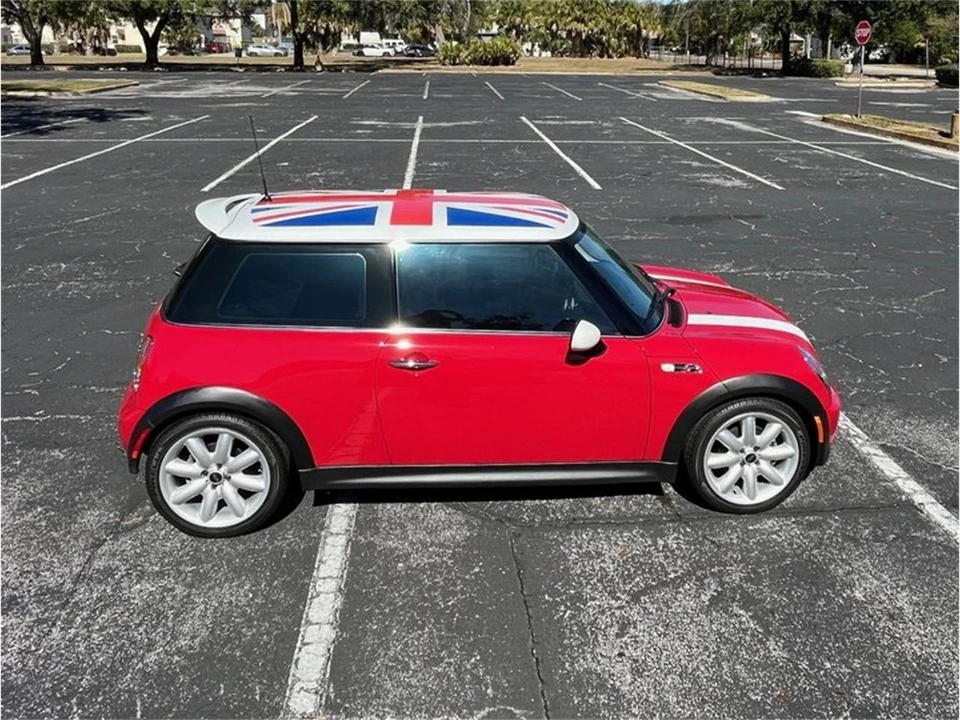2002 Mini Mini 1st Gen - Image 10 of 23