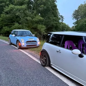 2002 MINI Cooper S Hatchback 2D