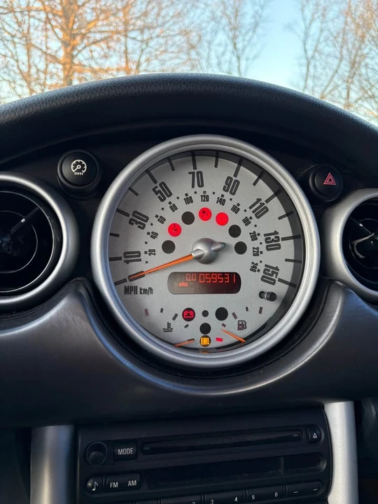 2002 Mini Mini Cooper S 1st Gen - Image 2 of 4
