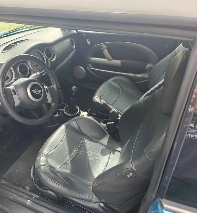 2002 Mini Mini Cooper S 1st Gen - Image 4 of 5