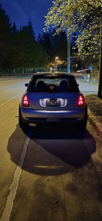 2002 Mini Mini Cooper S 1st Gen - Image 8 of 11