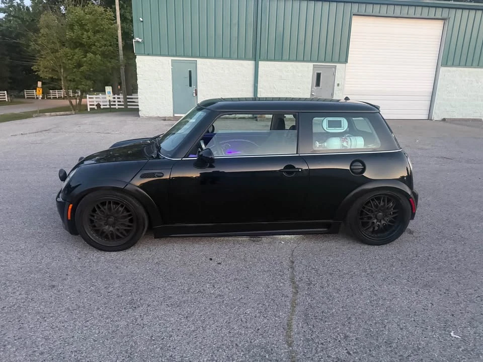 2002 Mini Mini Cooper S 1st Gen - Image 11 of 17