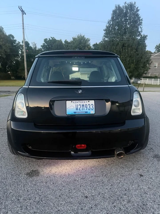2002 Mini Mini Cooper S 1st Gen - Image 7 of 17