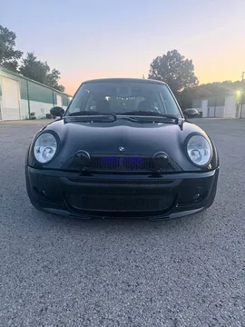 2002 MINI Cooper S Hatchback 2D