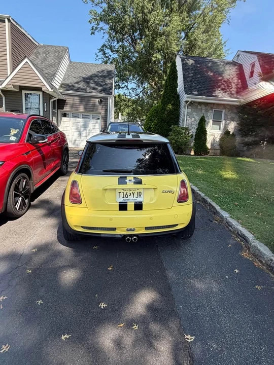 2002 Mini Mini Cooper S 1st Gen - Image 5 of 11