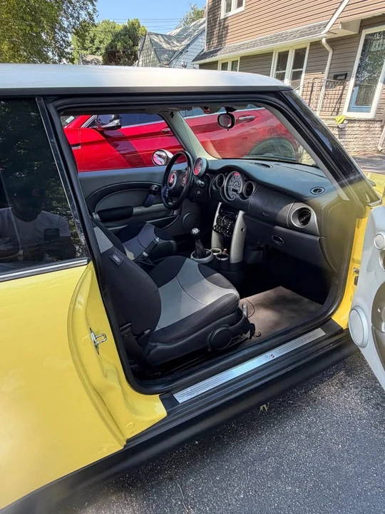 2002 Mini Mini Cooper S 1st Gen - Image 6 of 11