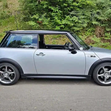 2002 MINI Cooper S