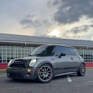 2002 MINI Cooper S Hatchback 2D