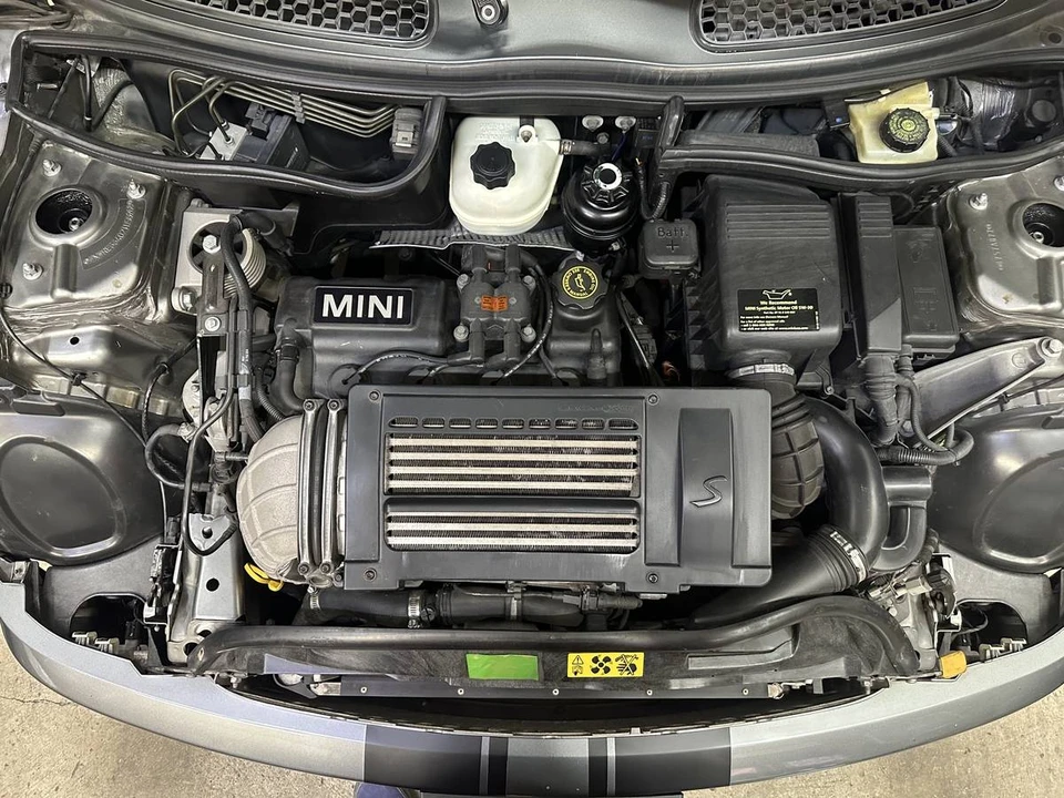 2002 Mini Mini Cooper S 1st Gen - Image 18 of 19