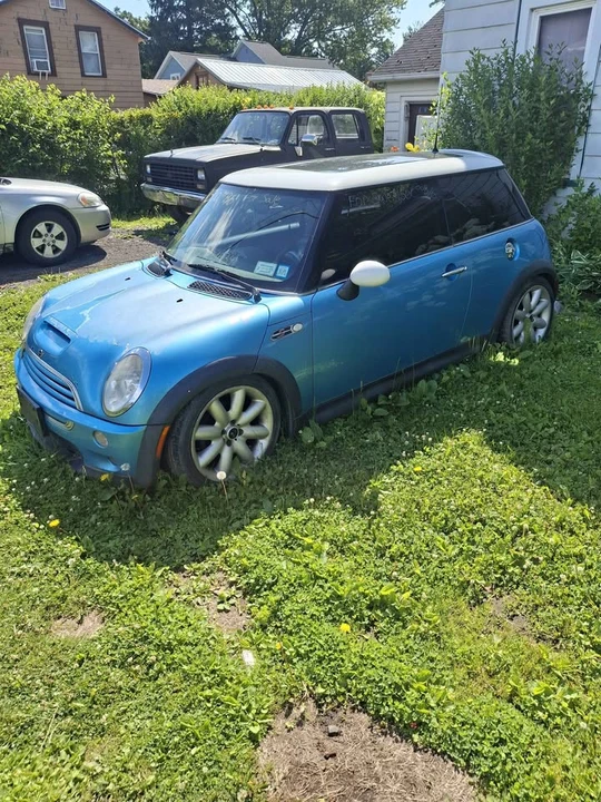 2002 Mini Mini Cooper S 1st Gen - Image 2 of 11