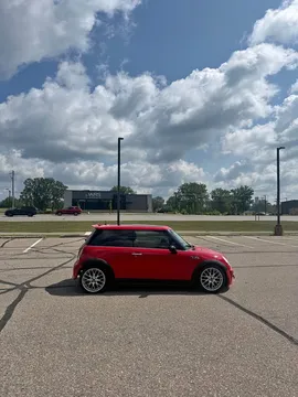2002 MINI Hardtop 2 Door Cooper S Classic Hatchback 2D