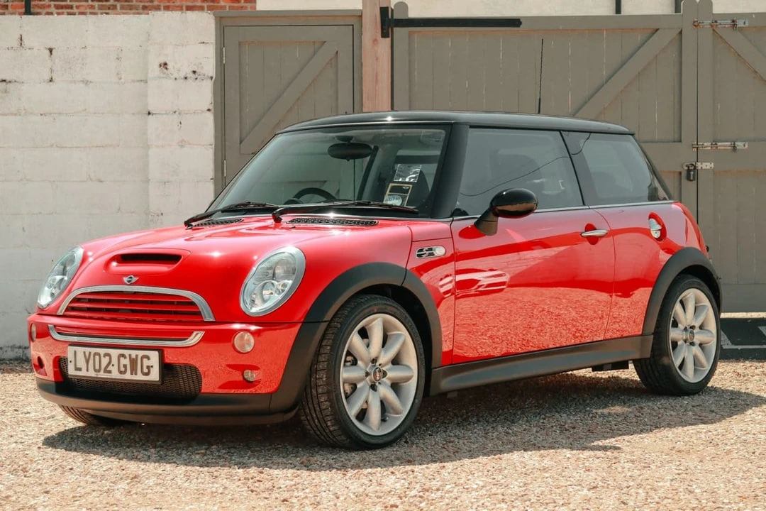 2002 Mini Mini Cooper S 1st Gen - Image 5 of 30