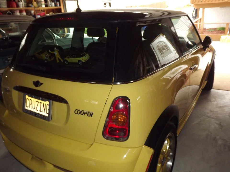 2002 Mini Mini 1st Gen - Image 2 of 6
