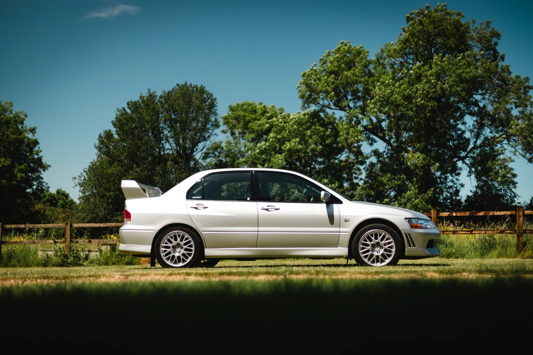 2002 Mitsubishi Lancer Evolution VII 7th Gen - Image 11 of 31