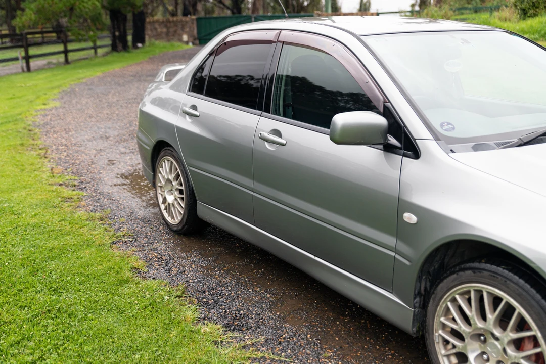2002 Mitsubishi Lancer Evolution VII 7th Gen - Image 28 of 31