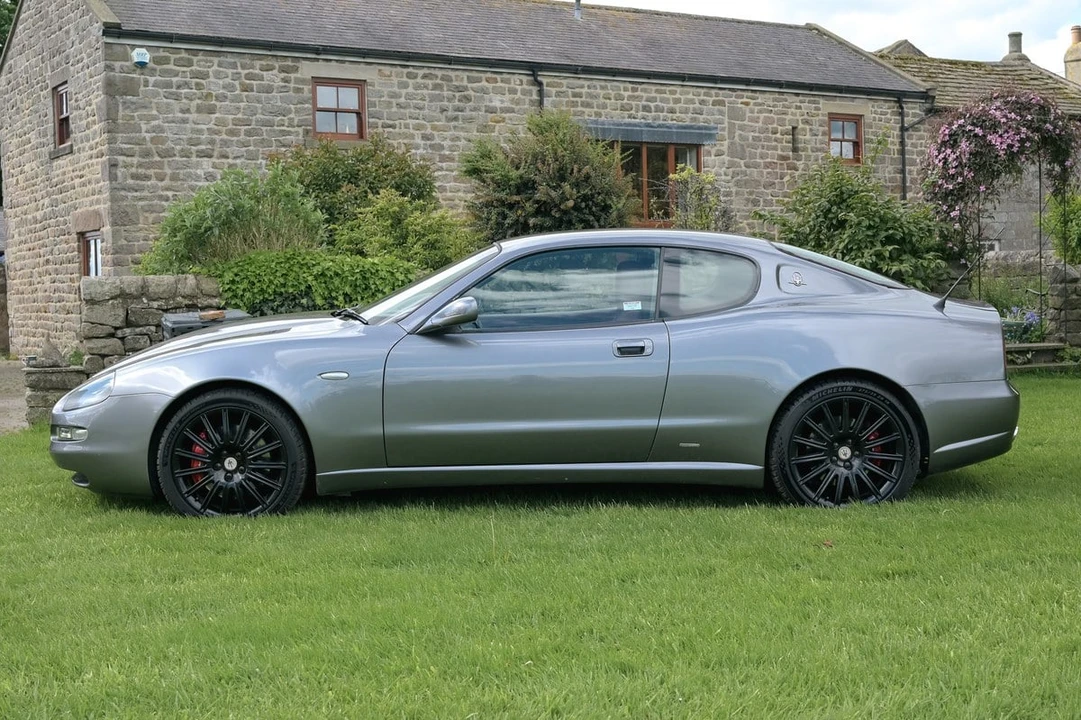 2002 Maserati Coupe - Image 11 of 30