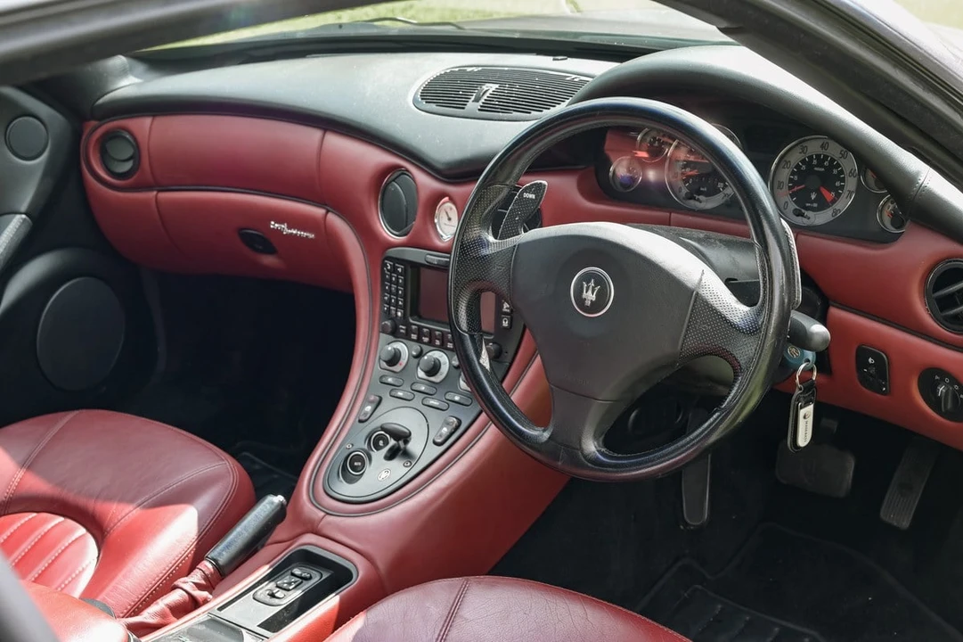 2002 Maserati Coupe - Image 25 of 31
