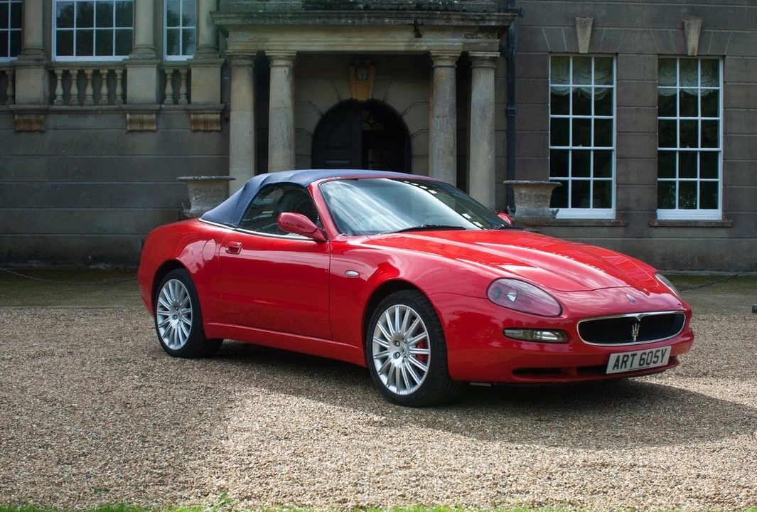 2002 Maserati Spyder - Image 11 of 31