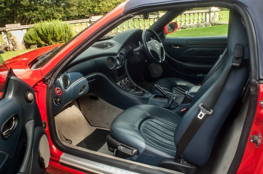 2002 Maserati Spyder - Image 23 of 31