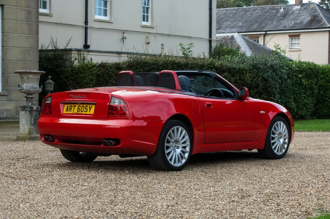 2002 Maserati Spyder - Image 6 of 31