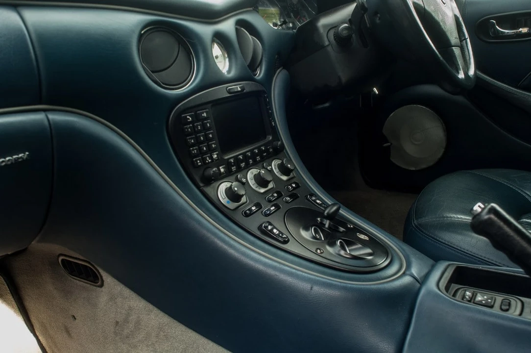 2002 Maserati Spyder - Image 25 of 31