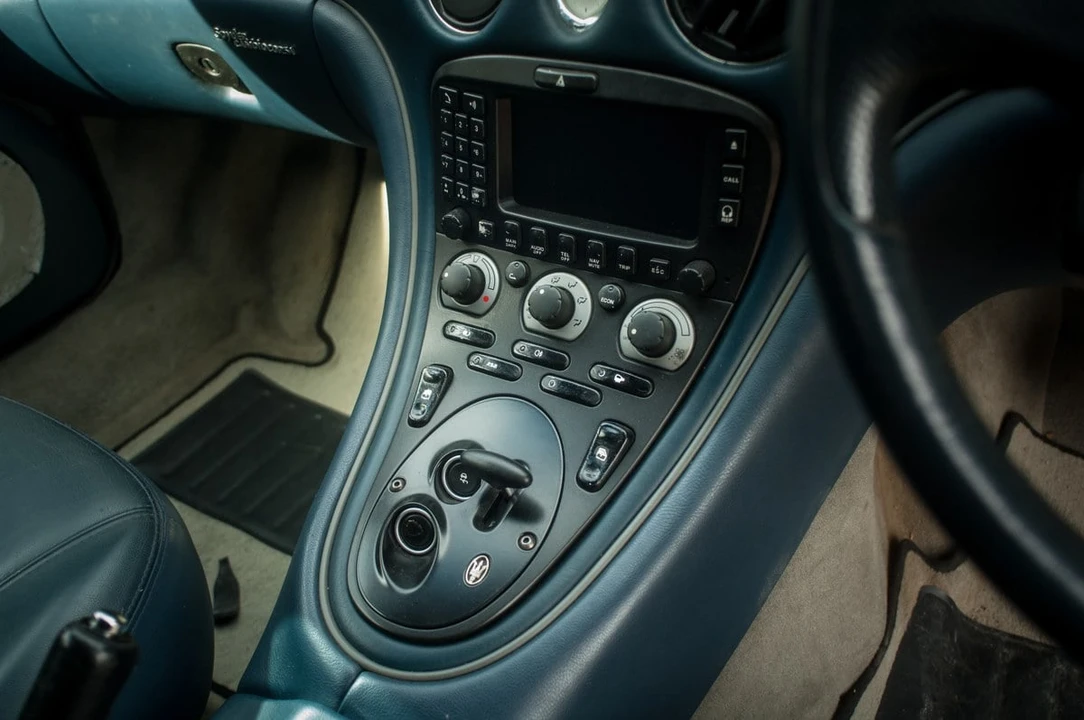2002 Maserati Spyder - Image 21 of 31