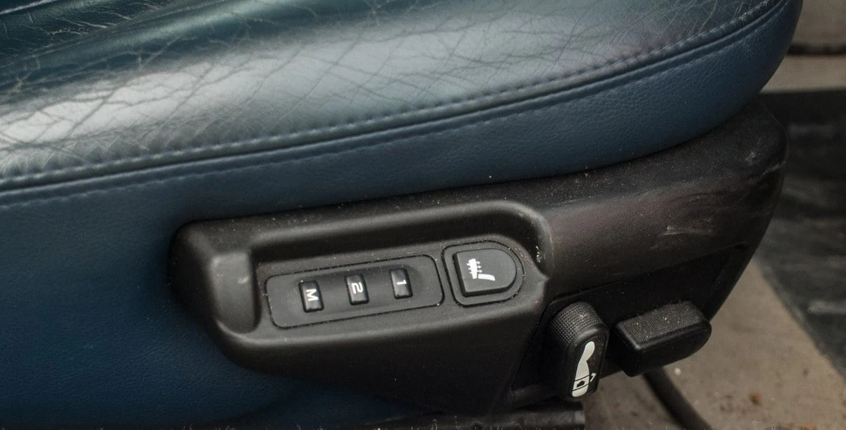 2002 Maserati Spyder - Image 18 of 31