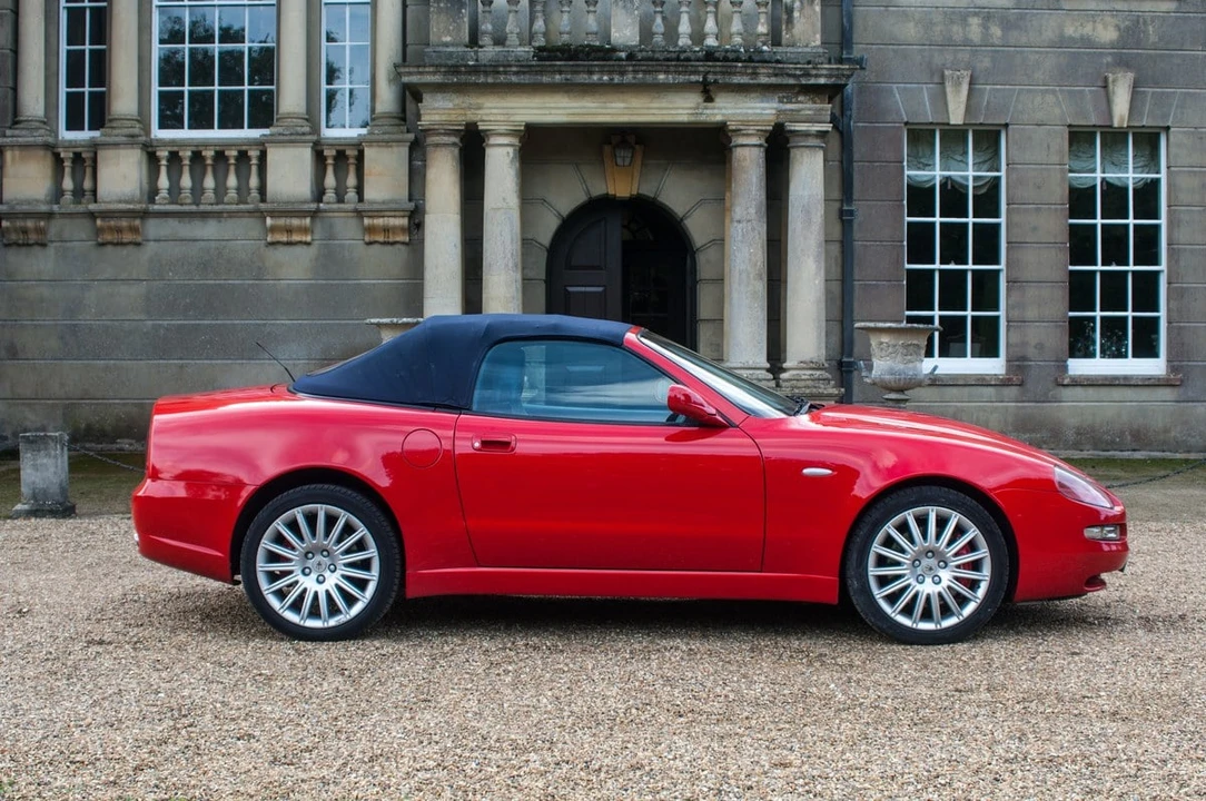 2002 Maserati Spyder - Image 10 of 31