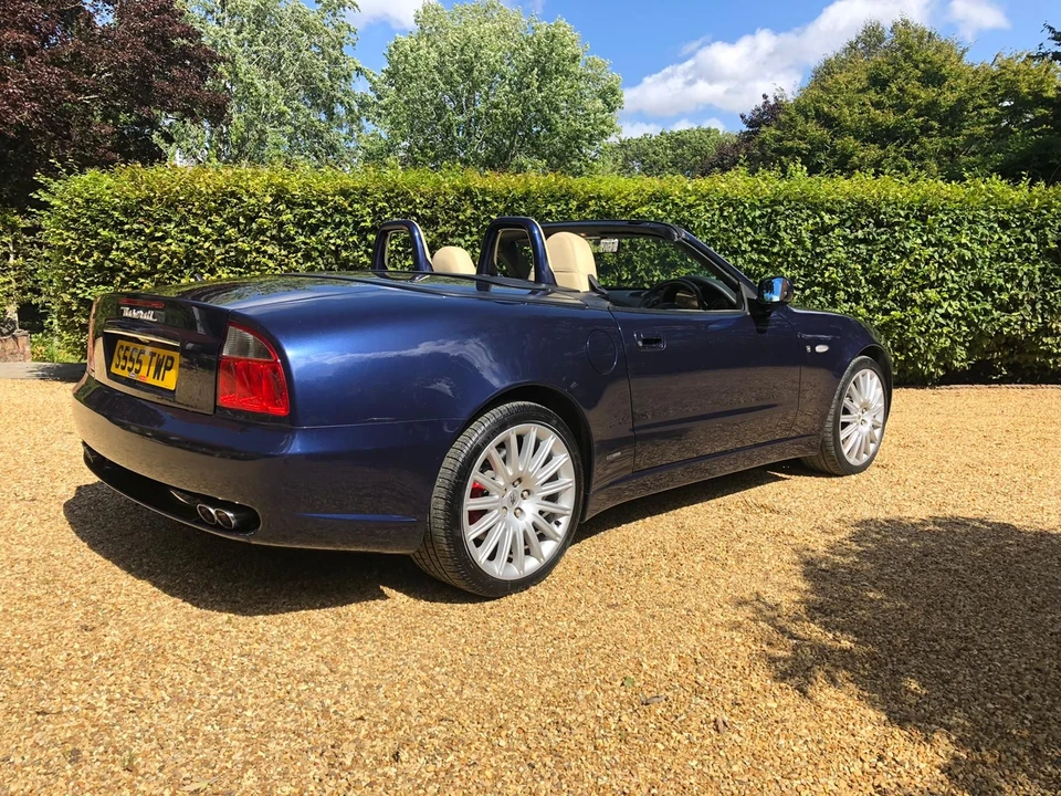 2002 Maserati Spyder - Image 10 of 18