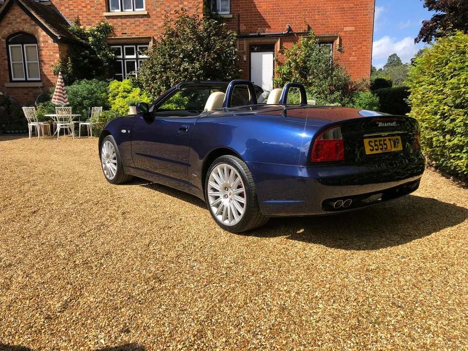 2002 Maserati Spyder - Image 11 of 18