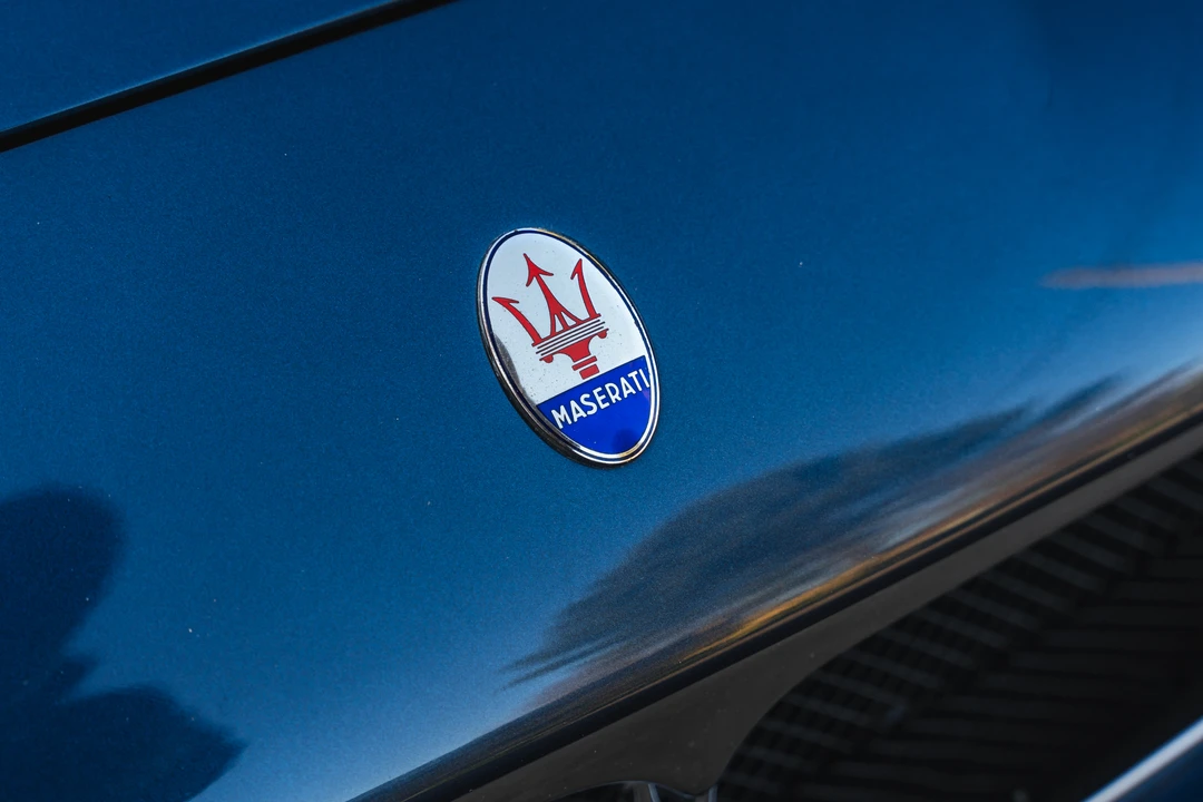 2002 Maserati Spyder - Image 27 of 31