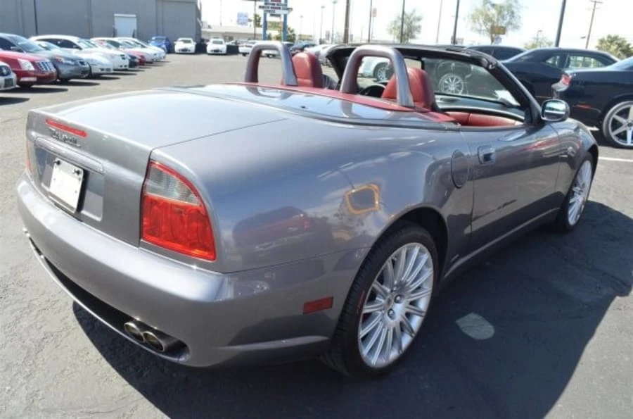 2002 Maserati Spyder - Image 2 of 3