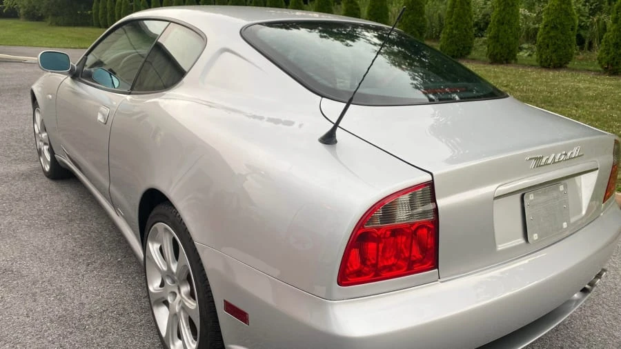 2002 Maserati Coupe & Spyder - Image 2 of 17