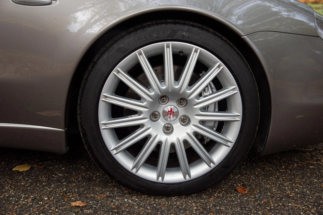 2002 Maserati Coupe - Image 19 of 30