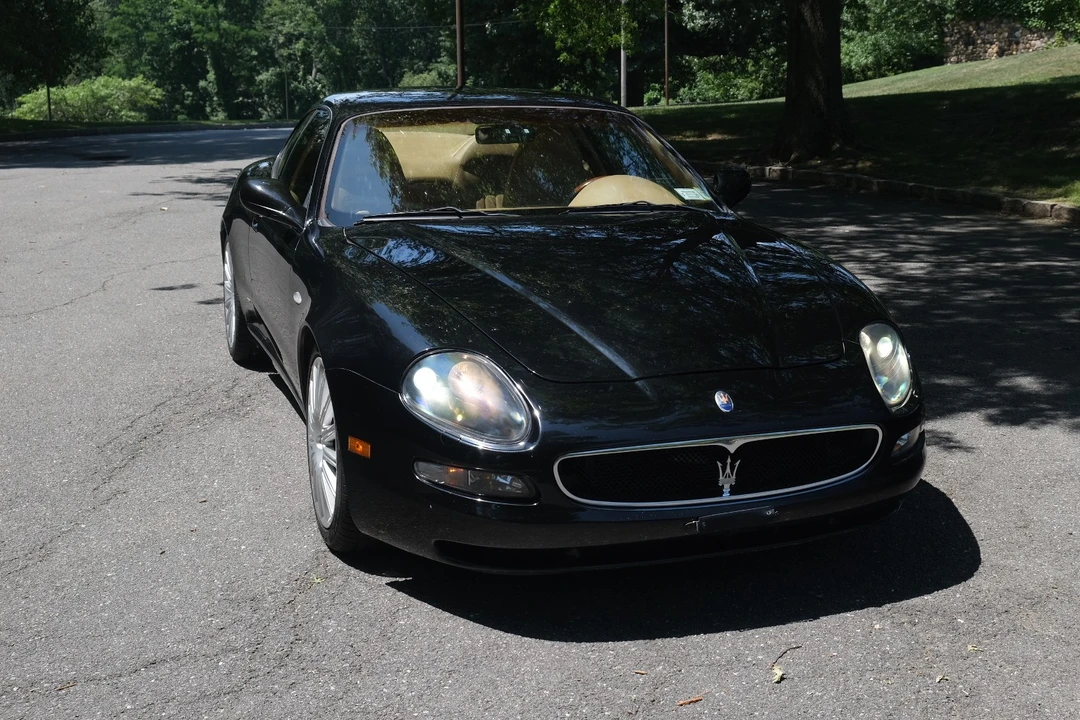 2002 Maserati Coupe - Image 17 of 31