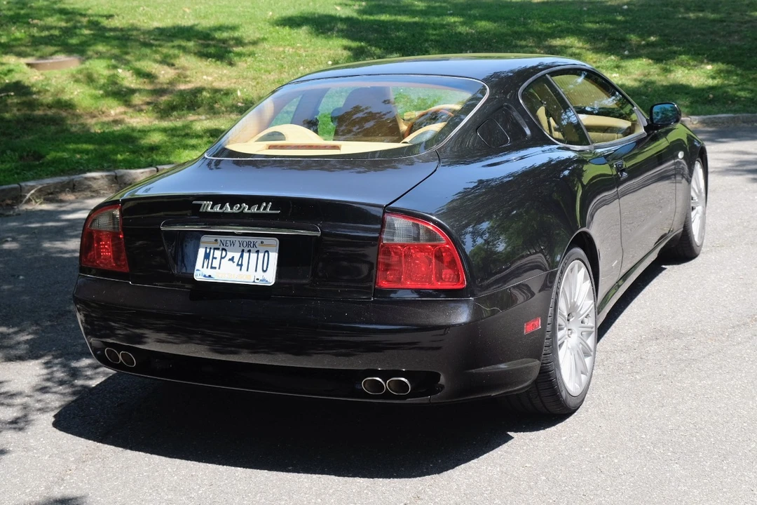 2002 Maserati Coupe - Image 12 of 31