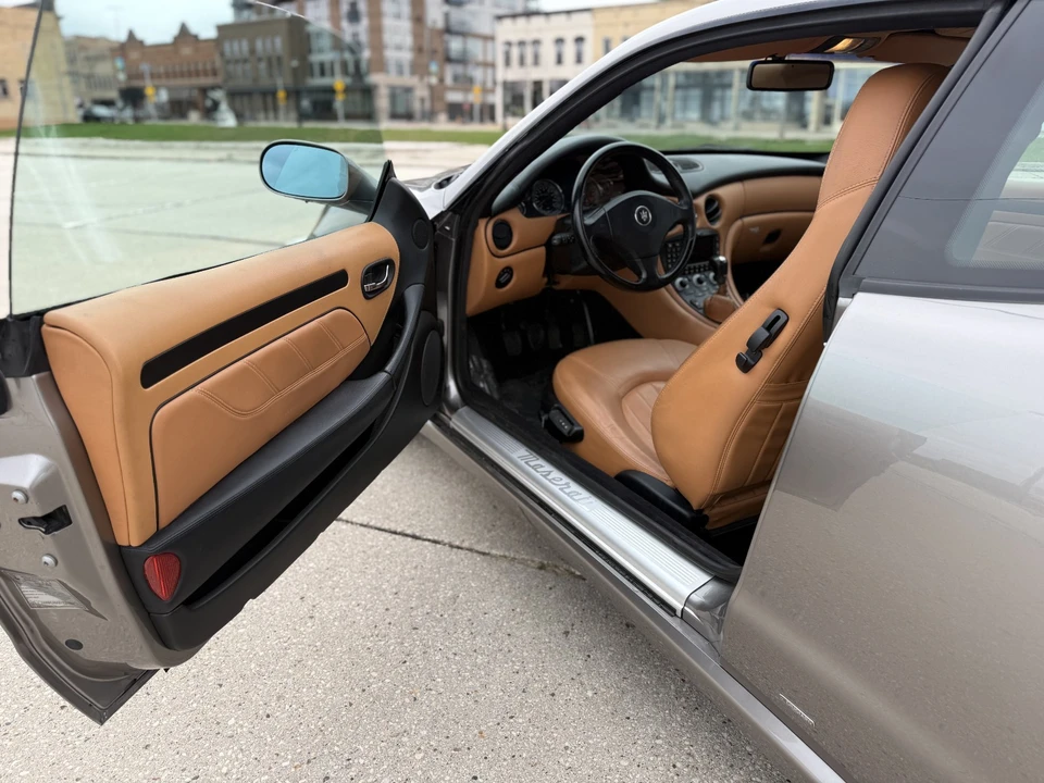 2002 Maserati Coupe - Image 9 of 17