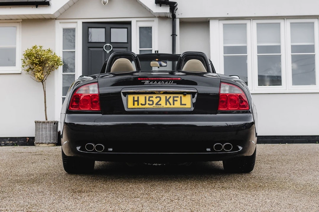 2002 Maserati Spyder - Image 14 of 30