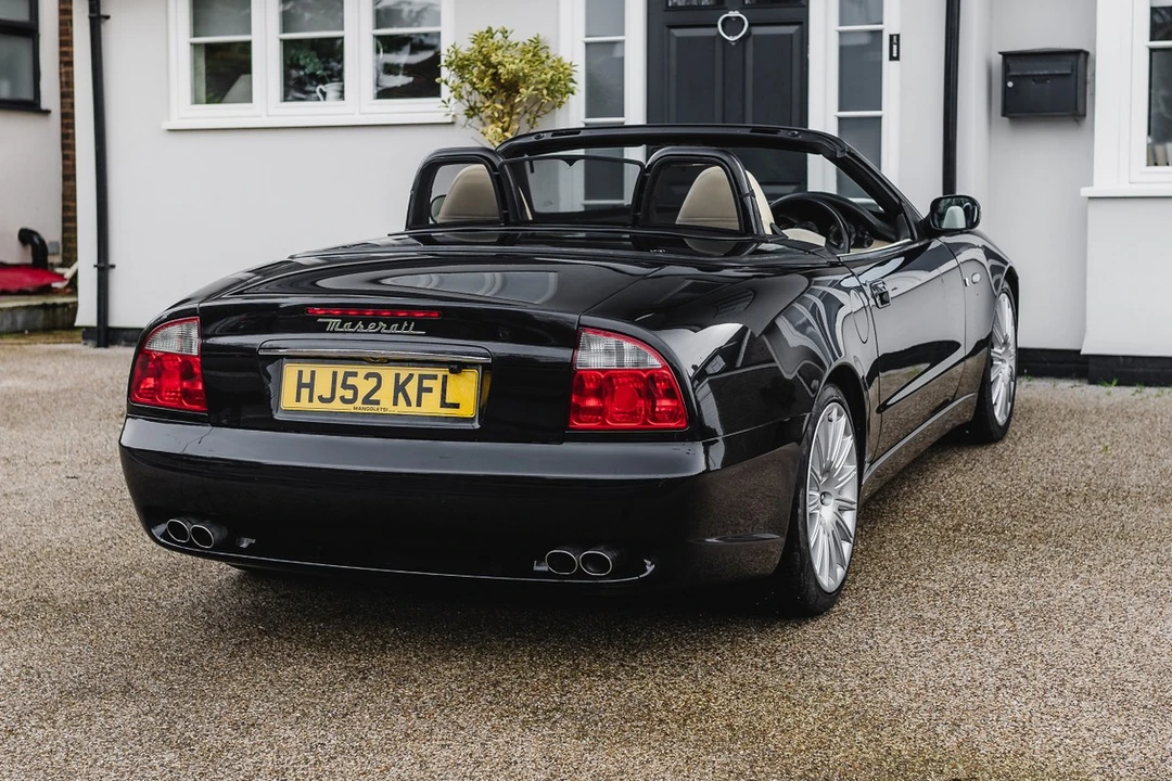 2002 Maserati Spyder - Image 11 of 30