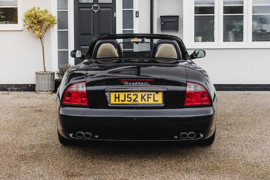 2002 Maserati Spyder - Image 13 of 30