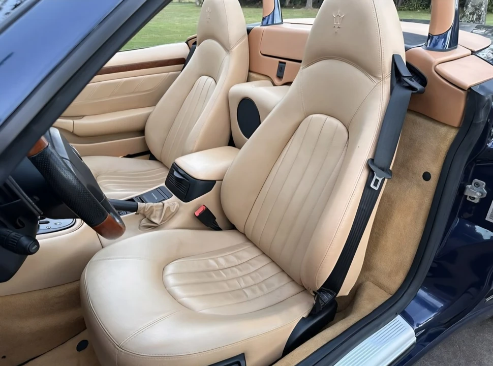 2002 Maserati Spyder - Image 7 of 17
