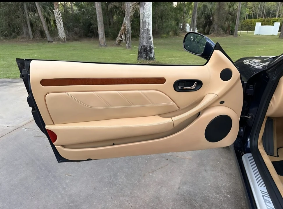 2002 Maserati Spyder - Image 10 of 17