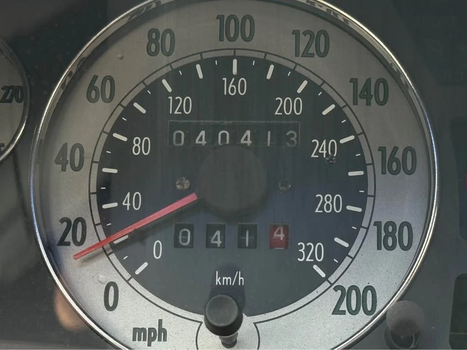 2002 Maserati Spyder - Image 11 of 15