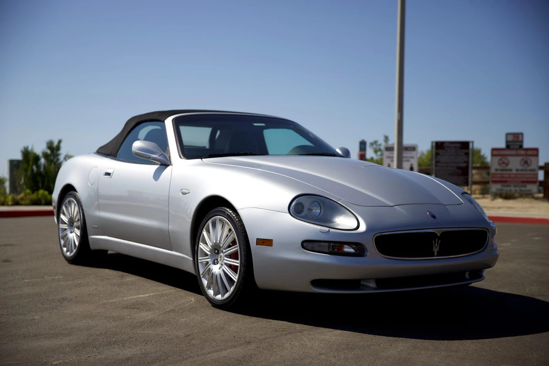 2002 Maserati Spyder - Image 25 of 31