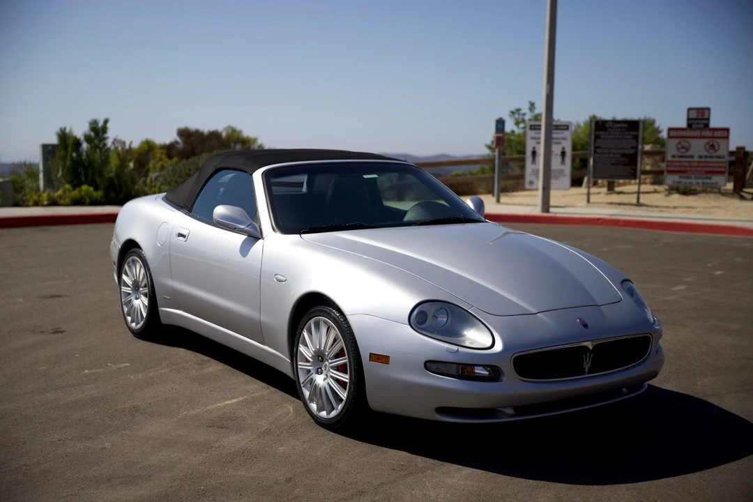 2002 Maserati Spyder - Image 26 of 31