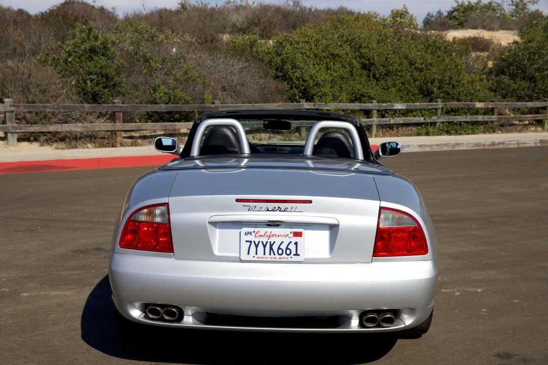 2002 Maserati Spyder - Image 11 of 31
