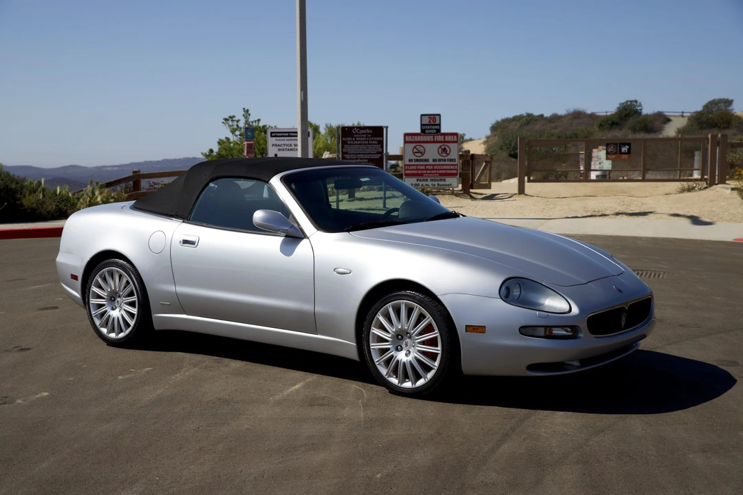 2002 Maserati Spyder - Image 24 of 31