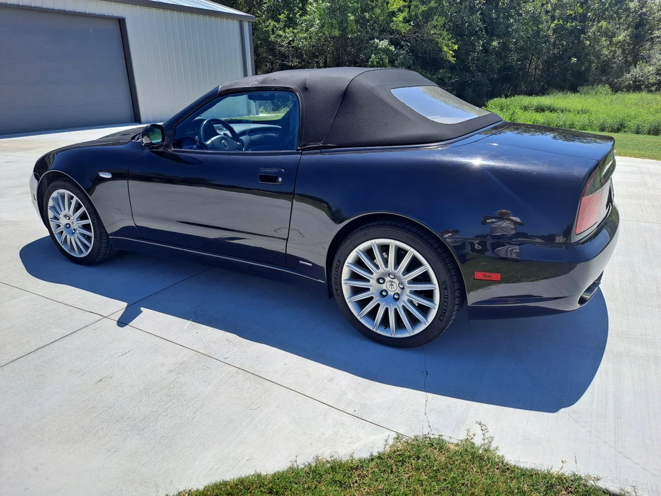 2002 Maserati Spyder - Image 12 of 31