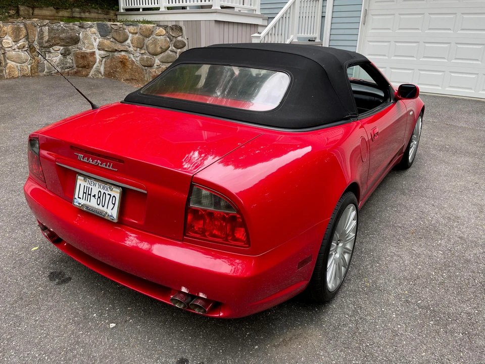 2002 Maserati Spyder - Image 17 of 31