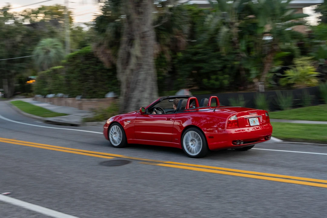 2002 Maserati Spyder - Image 22 of 31